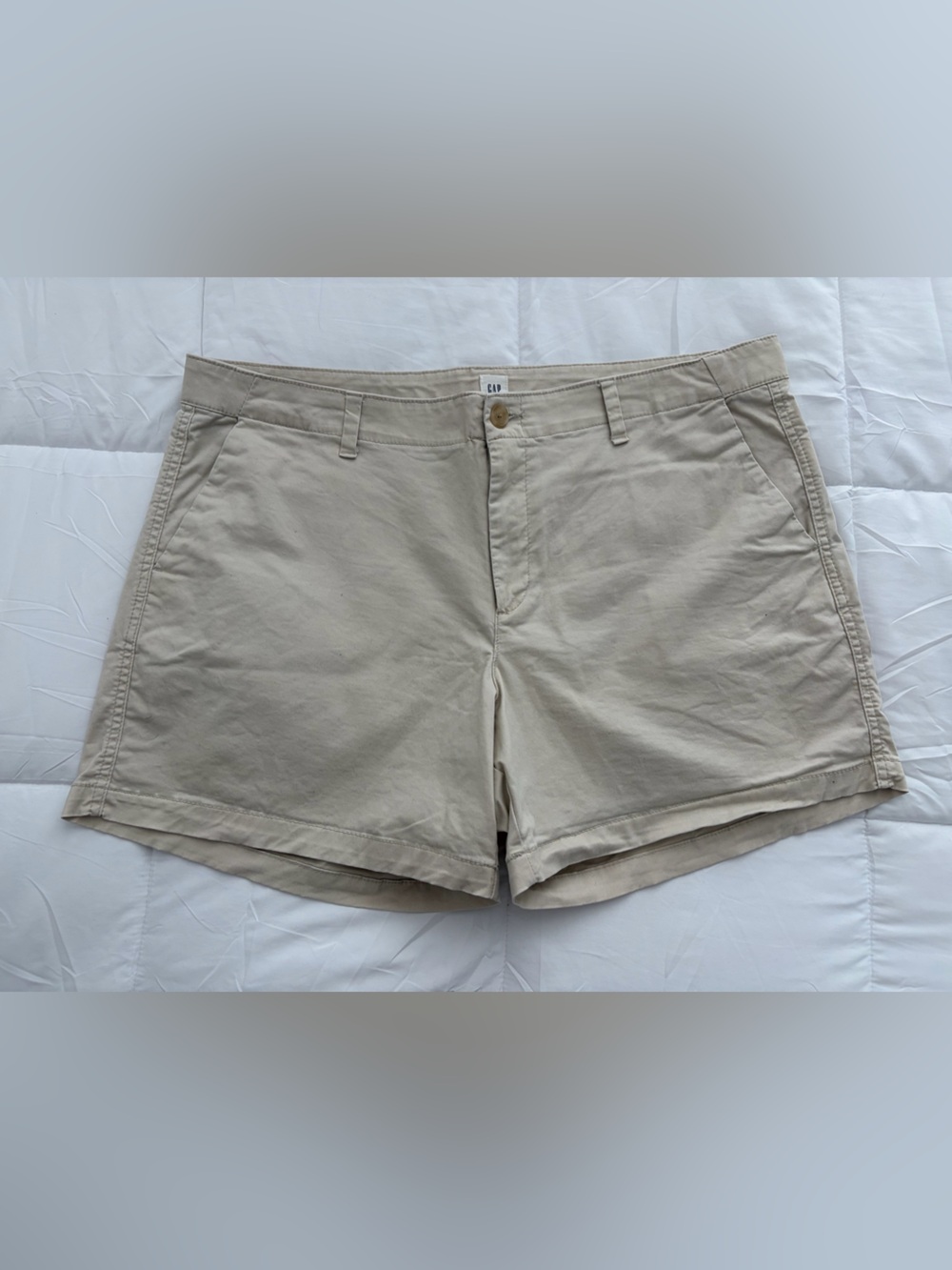 GAP 16 shorts khaki tan cotton pockets 40” waist